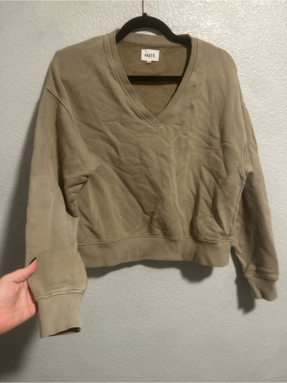 MATE v neck pullover
